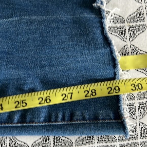 Banana Republic Flare Bennet Light Wash high rise Jeans - Picture 7 of 7